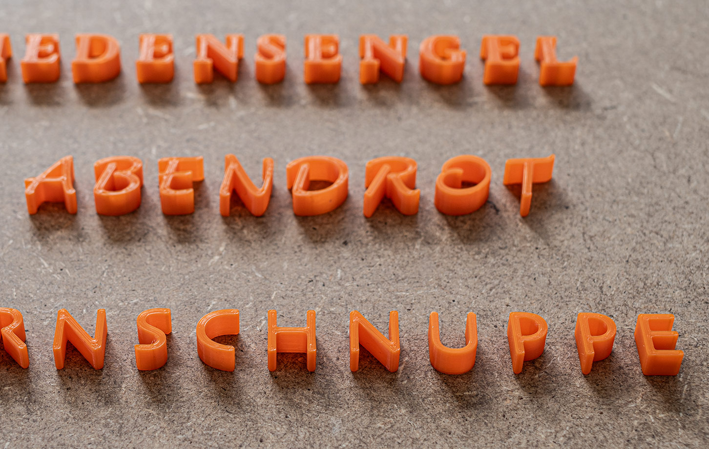 3D-Typomuster-Plastik-Detail
